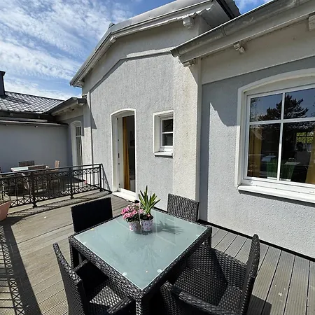 Haus Ostseewelle - Heimathafen *